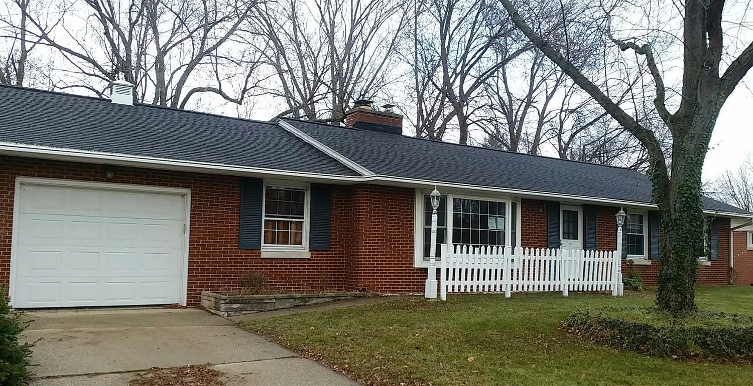 207 Belmont Ct photo 1