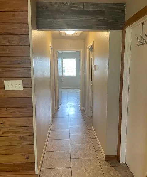 9786B FM 852 — Photo 10