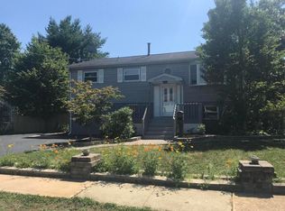 3 Housen St, Manchester, NJ 08759