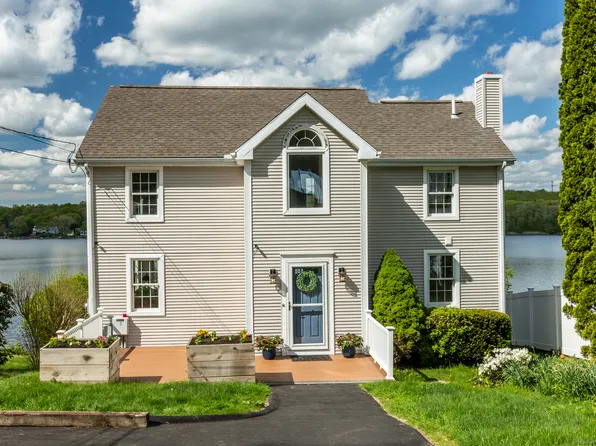 14 Avery Shores, Coventry, CT 06238