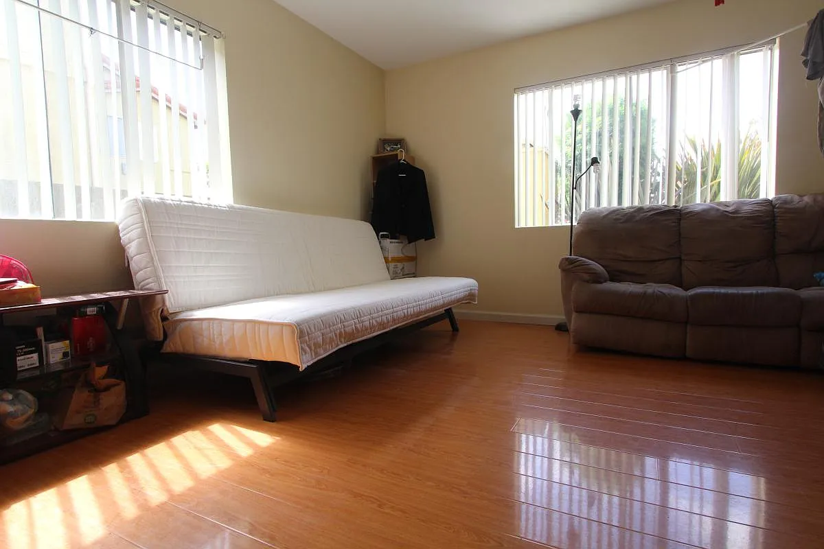 7545 Charmant Drive — Photo 2