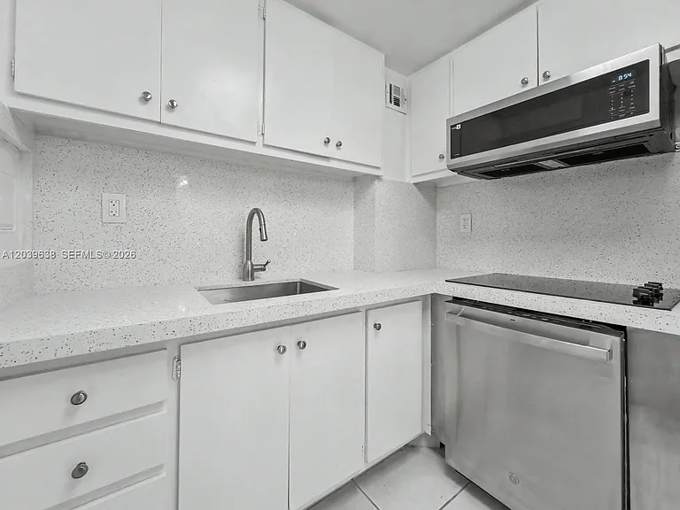 3301 NE 5th Ave #307 — Photo 24