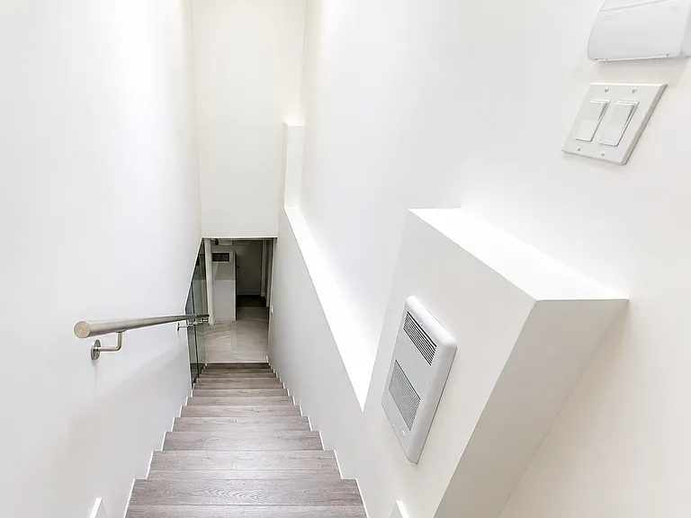 1 Highland Dr — Photo 34