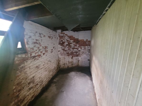 detroit-michigan-88398033 picture