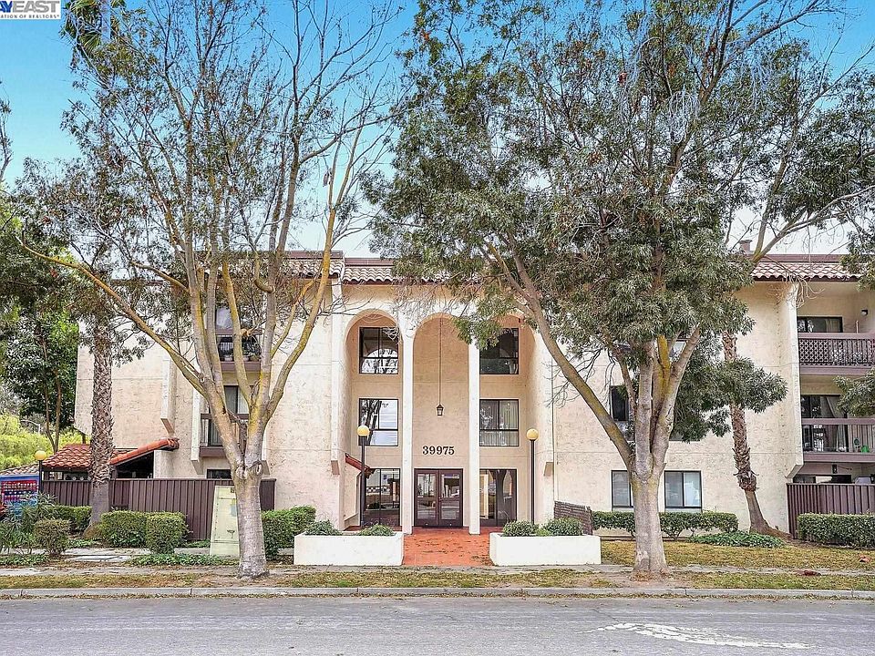 1st image of 39975 Cedar Blvd Unit 240