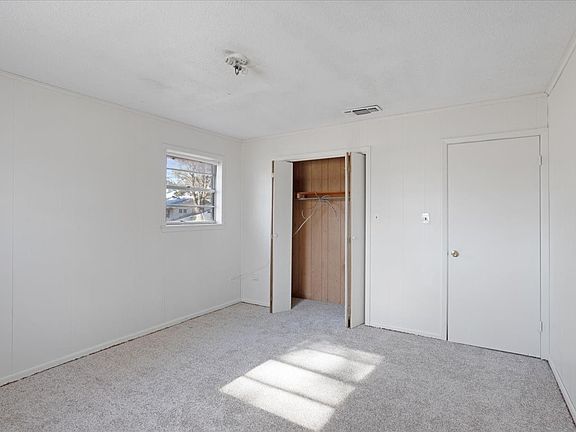 5th image of 4970 Farm Road 79