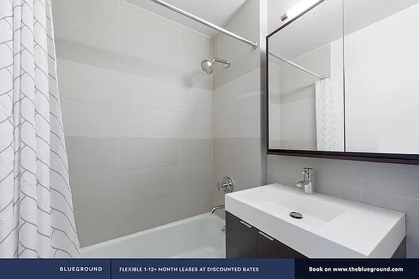 Rented by The Blueground | media 156