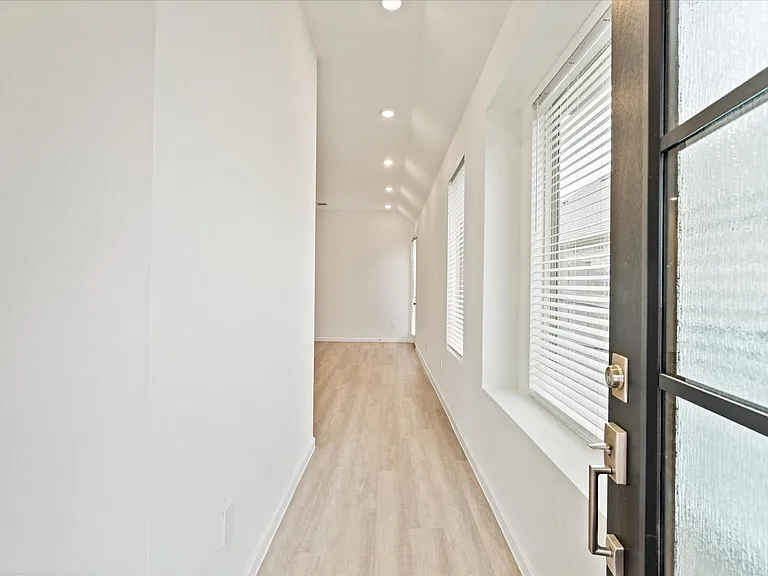 15520 Sunset Maple Ct — Photo 5