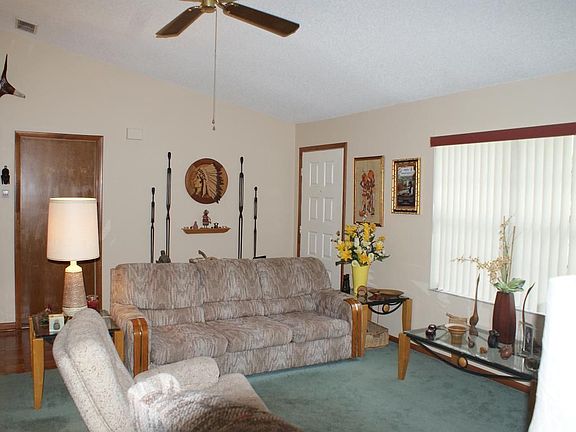 5th image of 3245 Sawyer Cir