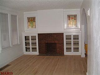 3rd image of 3532 Lincoln Ave