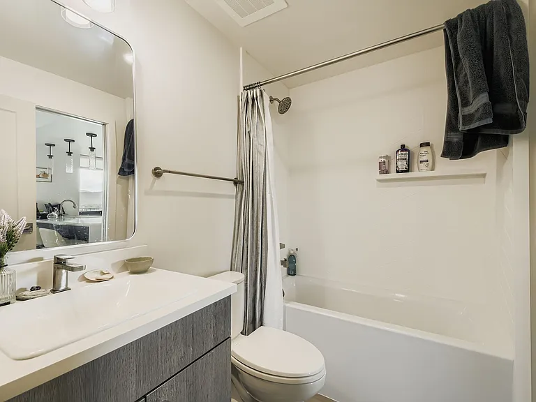 91 Mount Hope Cir #B303 — Photo 13