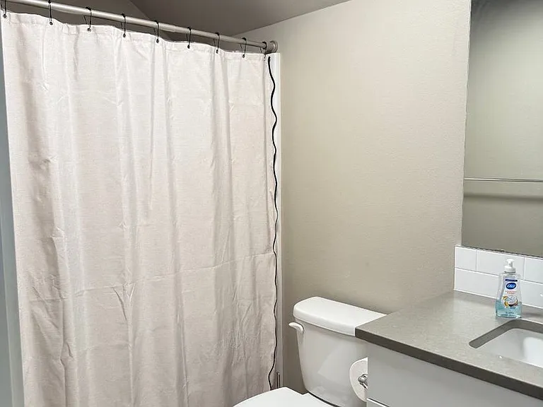 621 N Meadow Ln — Photo 14