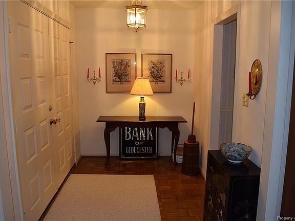 4th image of 6481 Glenside Ct