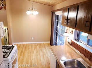 945 Wilder Ave, Elyria, OH 44035