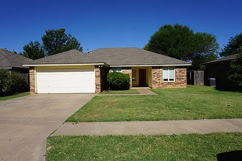 1104 Homestead Dr Photo 1
