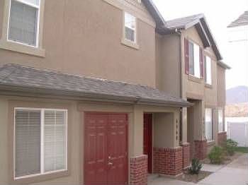 1st image of 6968 Traveler Ln