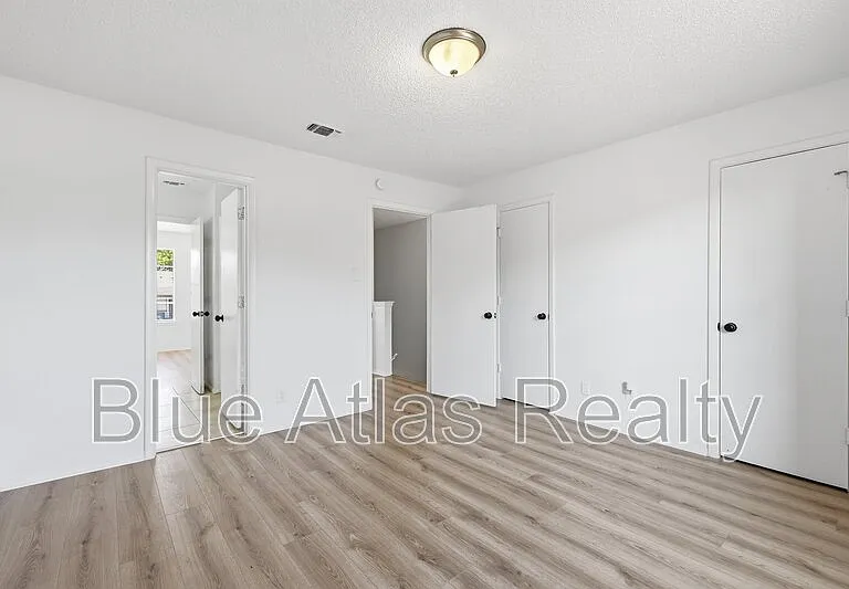 8108 Foxfire Ln #A — Photo 6