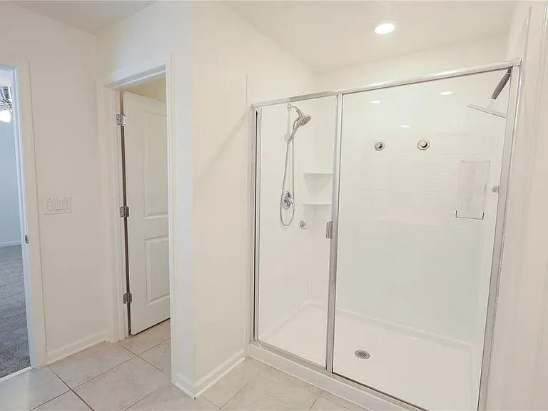 1821 Heart Lake Dr — Photo 26