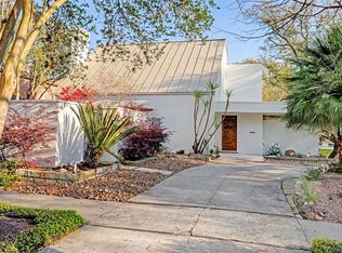 1933 Bolsover St, Houston, TX 77005
