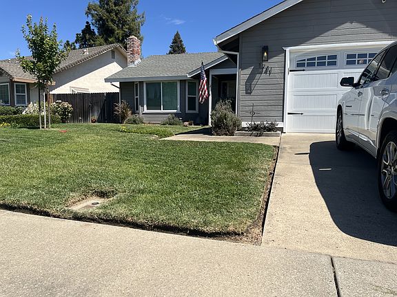 2nd image of 1741 Tamarack Dr