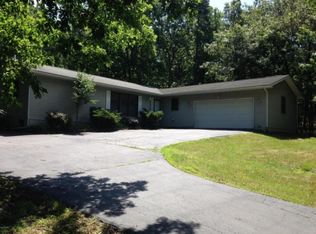 174 Ridge Dr, Milford, PA 18337