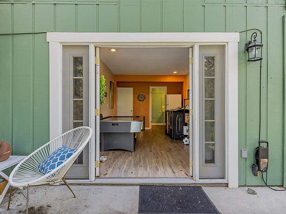 4th image of 21584 Eel River Dr
