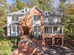 3049 Military Rd, Arlington, VA 22207