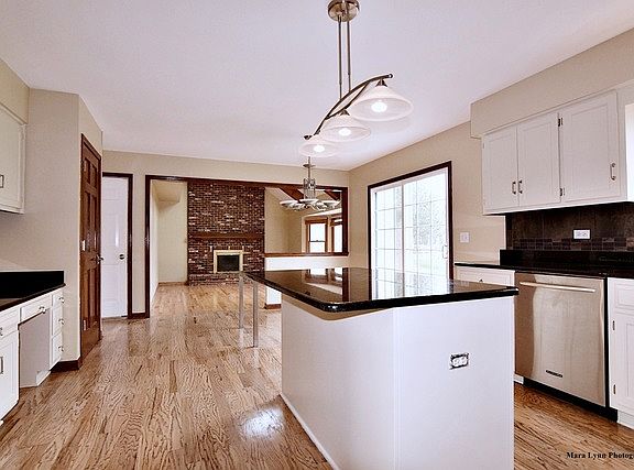 5th image of 2716 Peterson Ct
