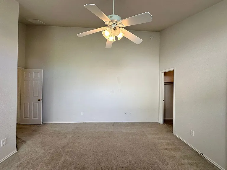 4700 Sydney Harbour Ct — Photo 23