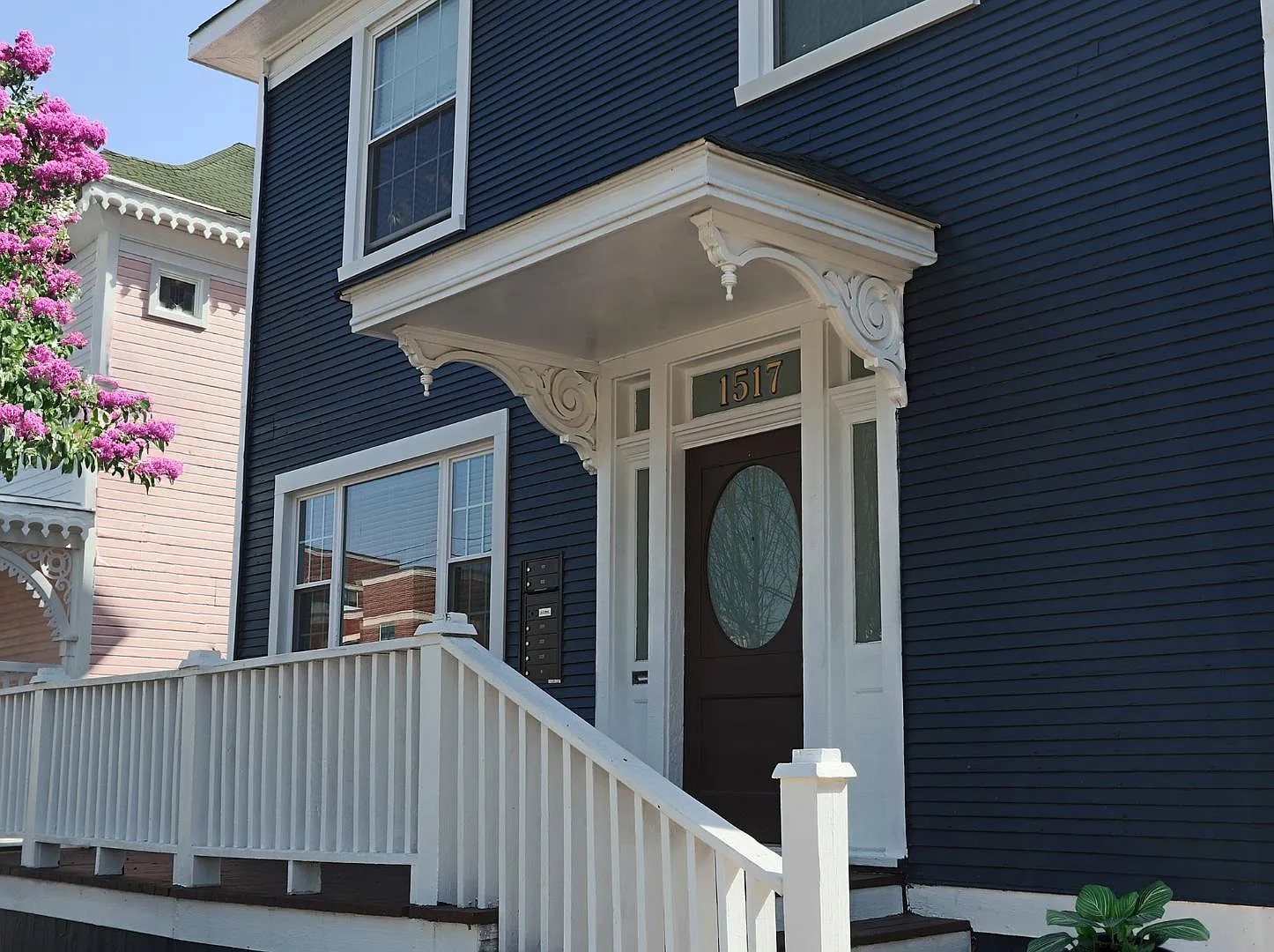 1517 Madison Avenue - 202 — Photo 4