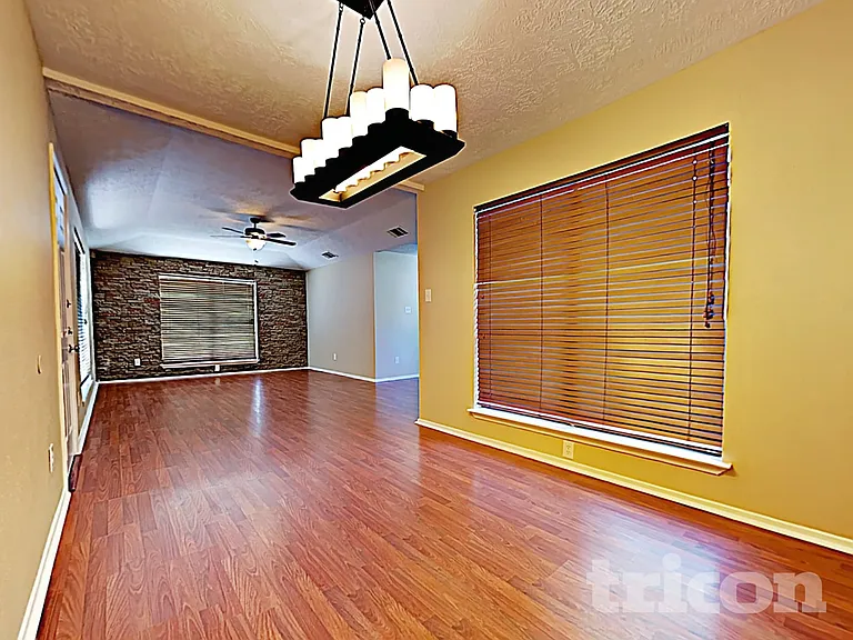 2803 Jeb Stuart Dr — Photo 6
