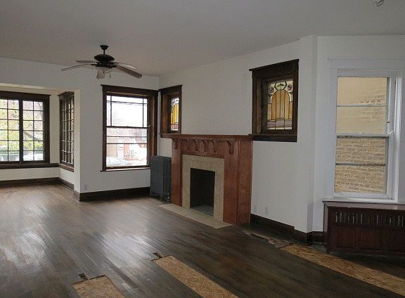 5th image of 4534 N Albany Ave