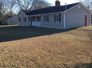 225 Oakwood Dr, Vidalia, GA 30474