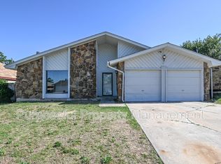 8224 NW 87th St, Oklahoma City, OK 73132