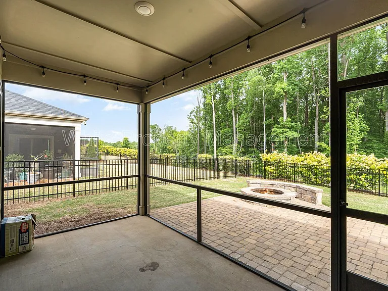 8528 Pennegrove Cir — Photo 20