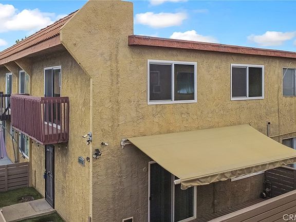 4th image of 22716 Figueroa St APT 20