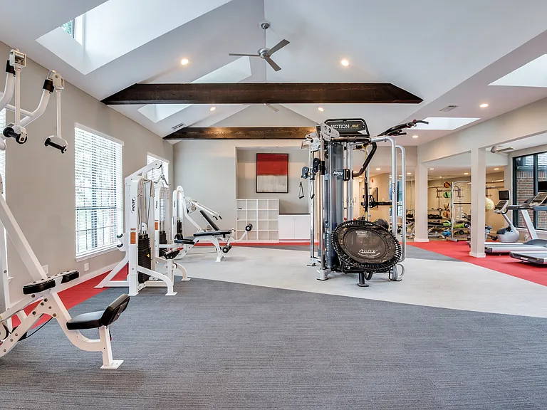 Hyde Park at Valley Ranch — Photo 3
