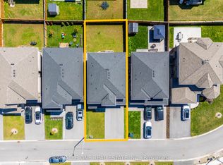 232 Midland Pl, Welland, ON L3B 0H4
