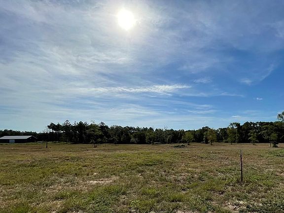 4th image of 875 Timber Ranch Rd