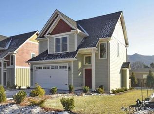 3 Gold Leaf Walkway, Black Mountain, NC 28711