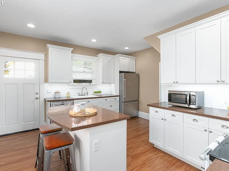 3234 SE Cesar E Chavez Blvd — Photo 13