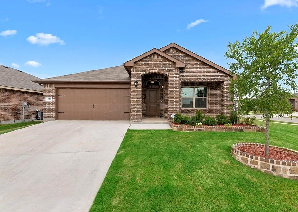 1st image of 9353 Castorian Dr