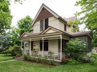 116 N 4th St #1, River Falls, WI 54022