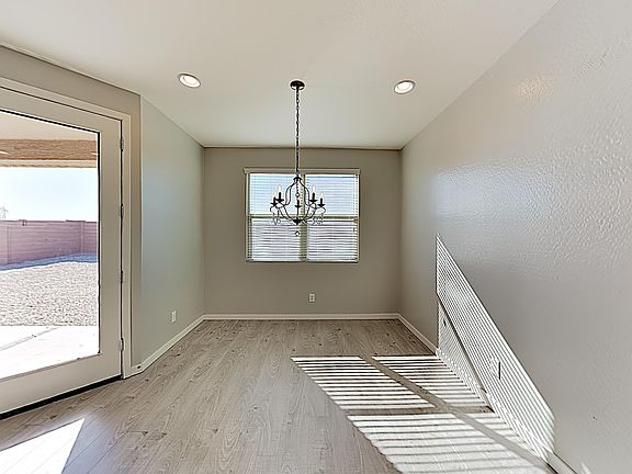 3rd image of 40097 W Ganly Way