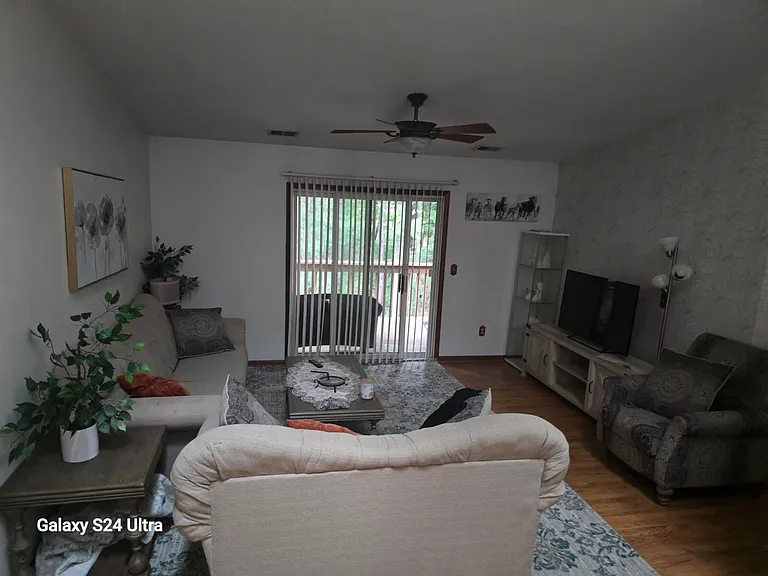 1695 Shoemaker Dr — Photo 6