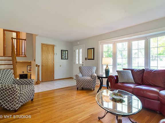2nd image of 1357 E Reynolds Dr