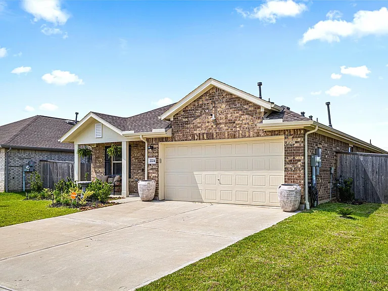 2224 Still Bend Ln — Photo 3