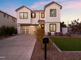 3750 E Earll Dr, Phoenix, AZ 85018