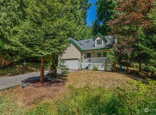 1 Summer Bell Ln, Bellingham, WA 98229