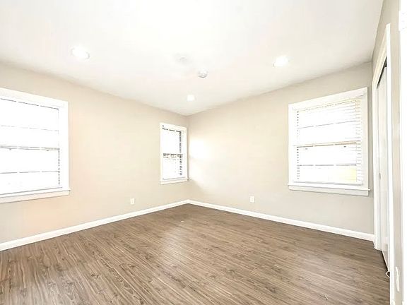 4th image of 1225 McDonald Dr